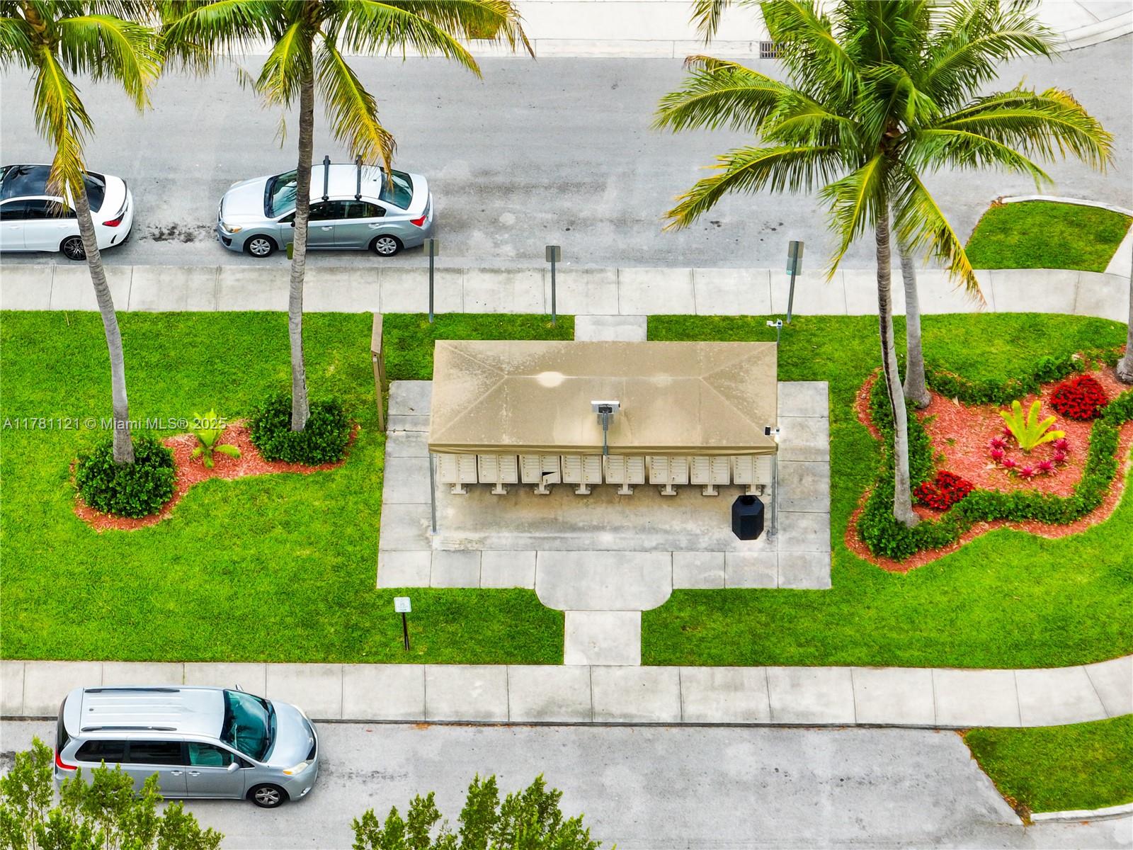 CENTURY GARDENS AT TAMIAM - Residential