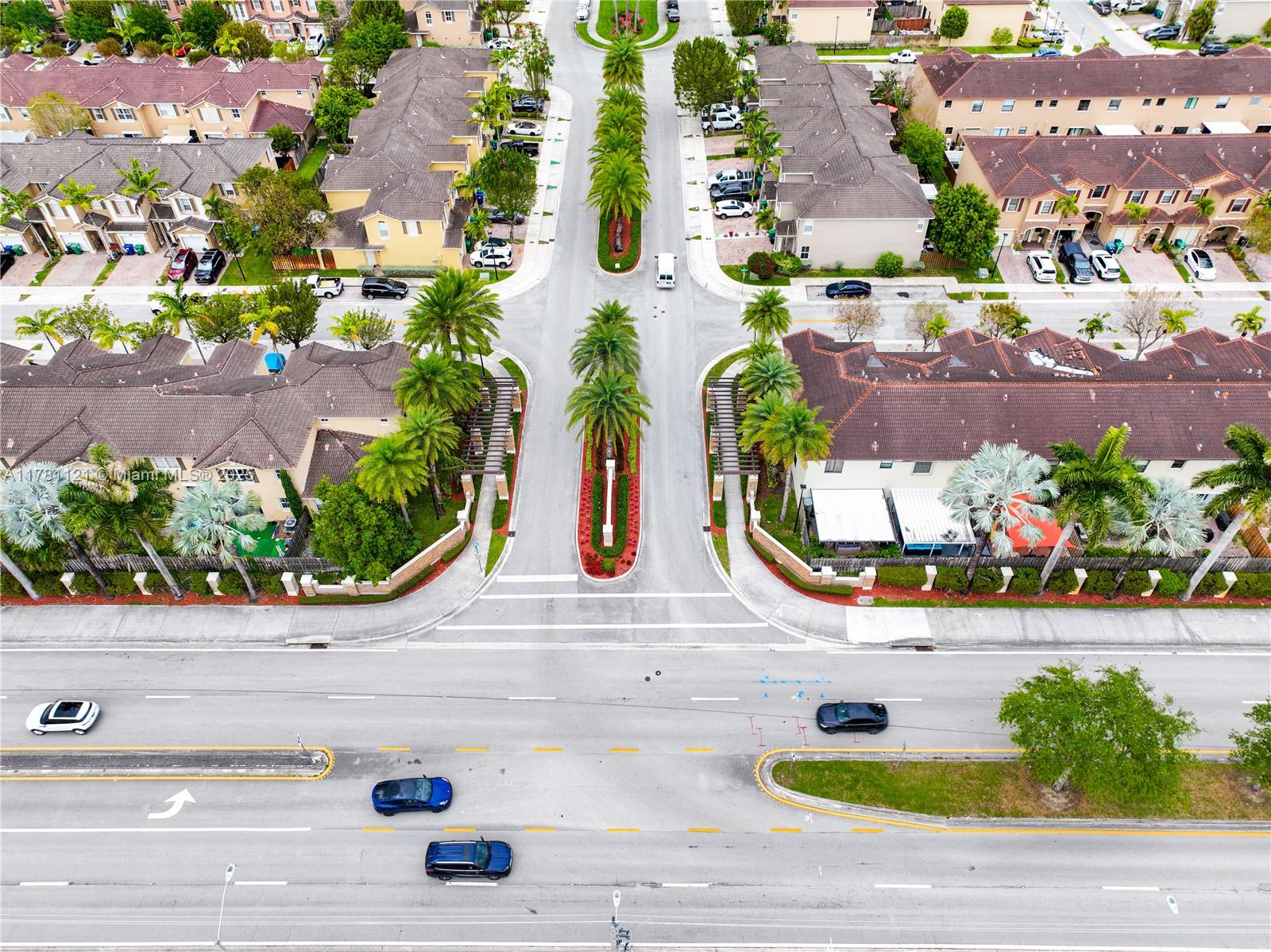 CENTURY GARDENS AT TAMIAM - Residential