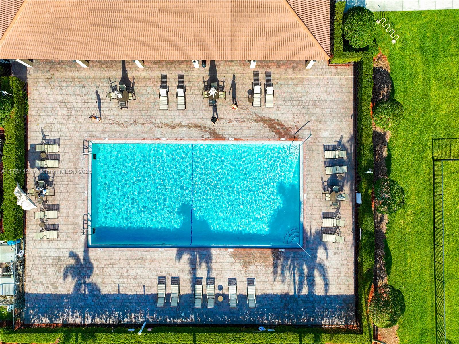 CENTURY GARDENS AT TAMIAM - Residential
