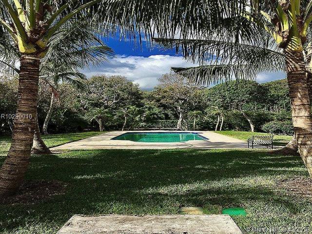 ISLE RIDGE - Residential