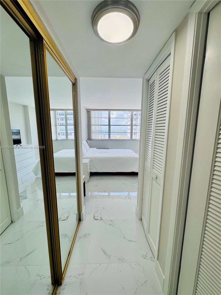 DEL PRADO MARINA - Residential