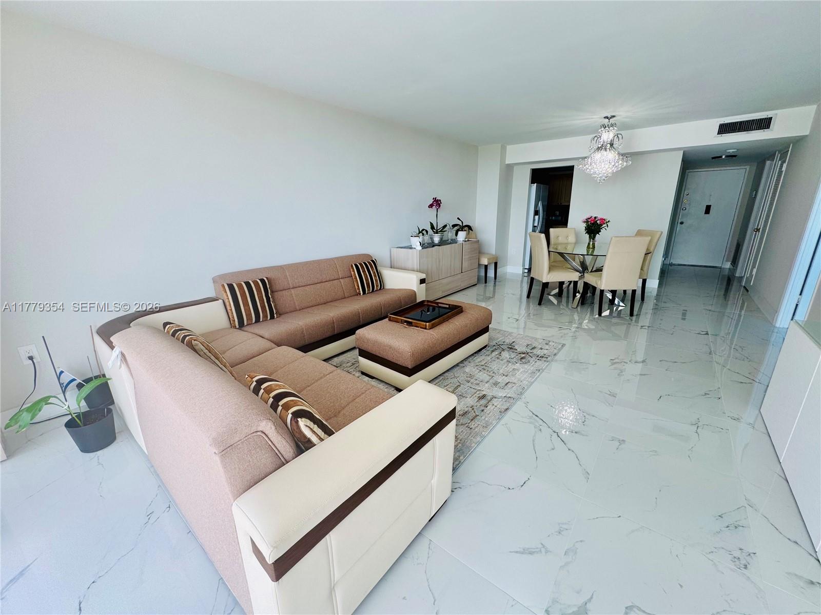 DEL PRADO MARINA - Residential