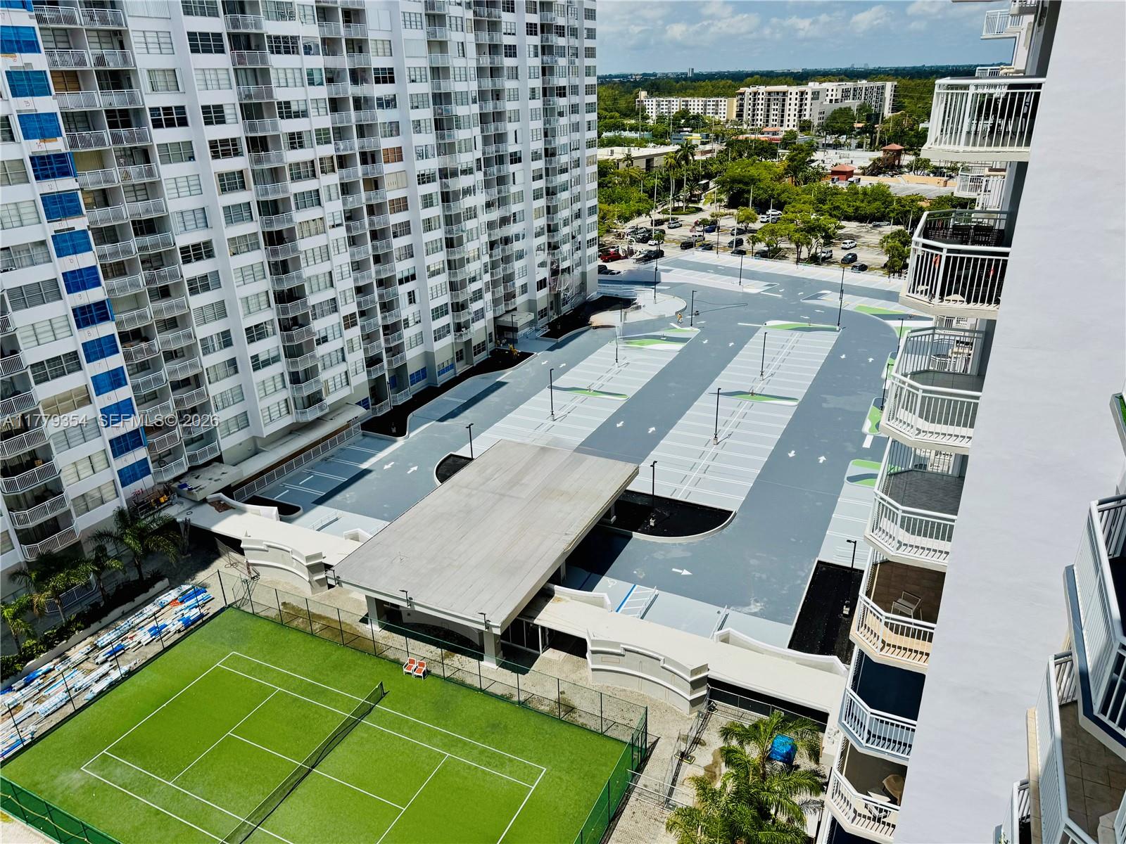 DEL PRADO MARINA - Residential