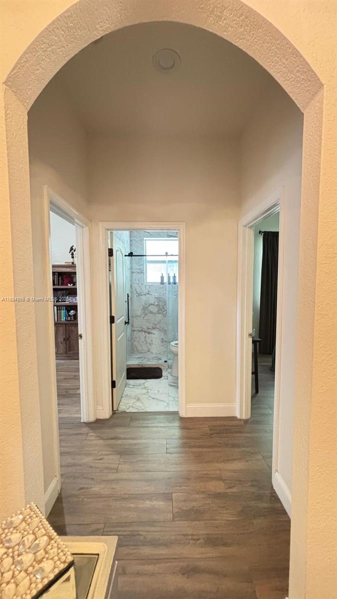 POD 10 AT MONARCH LAKES - Residential Lease