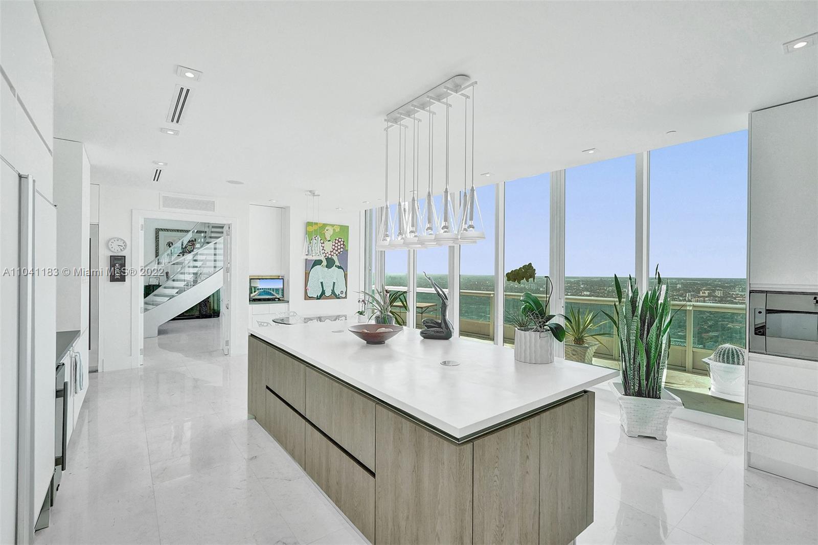 SANTA MARIA CONDO - Residential