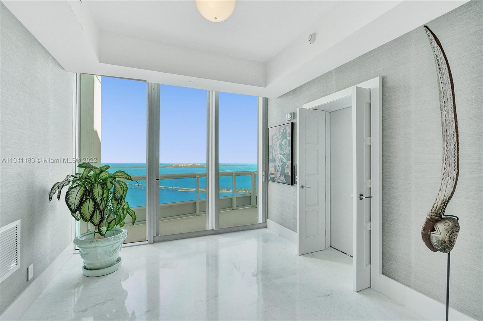 SANTA MARIA CONDO - Residential