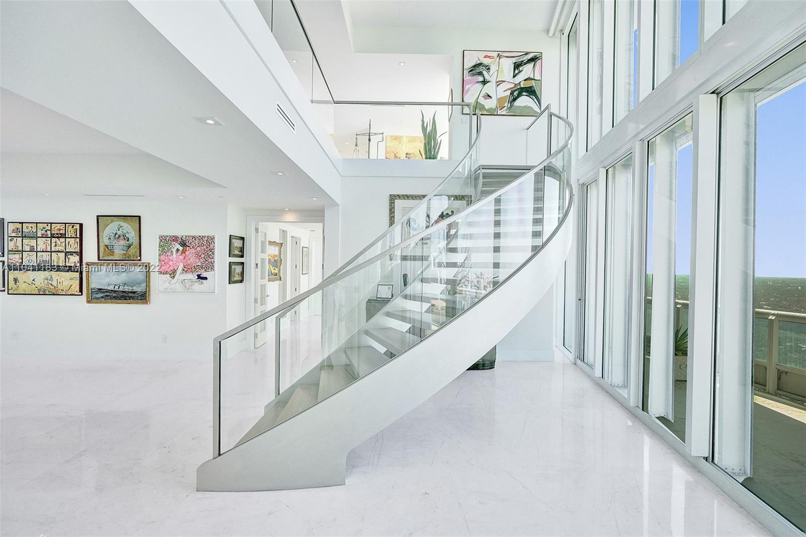 SANTA MARIA CONDO - Residential