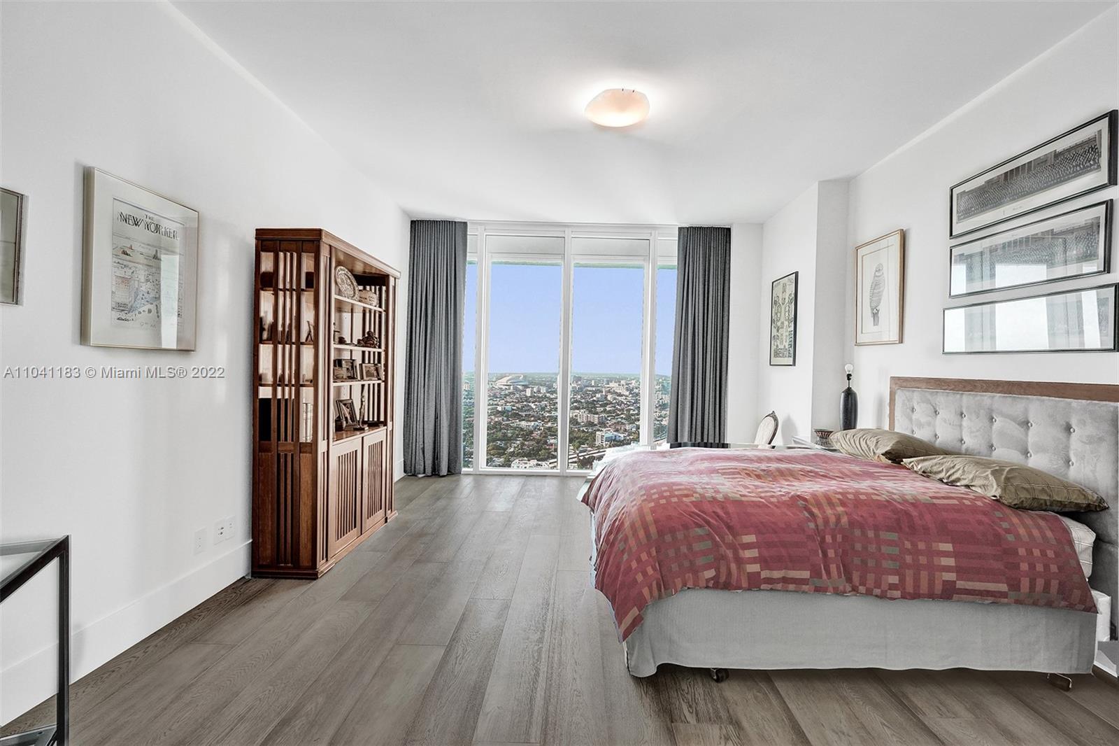 SANTA MARIA CONDO - Residential