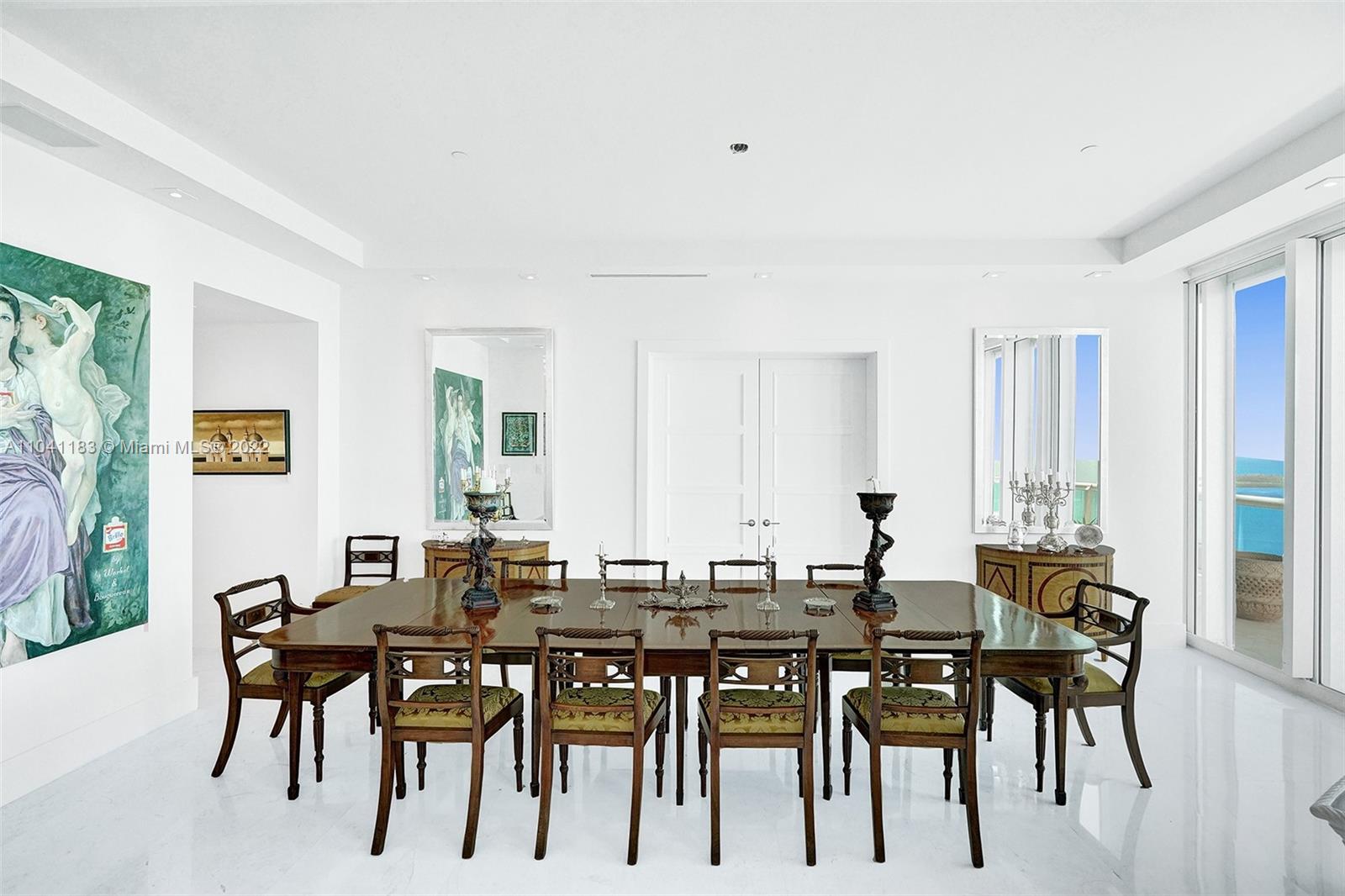 SANTA MARIA CONDO - Residential