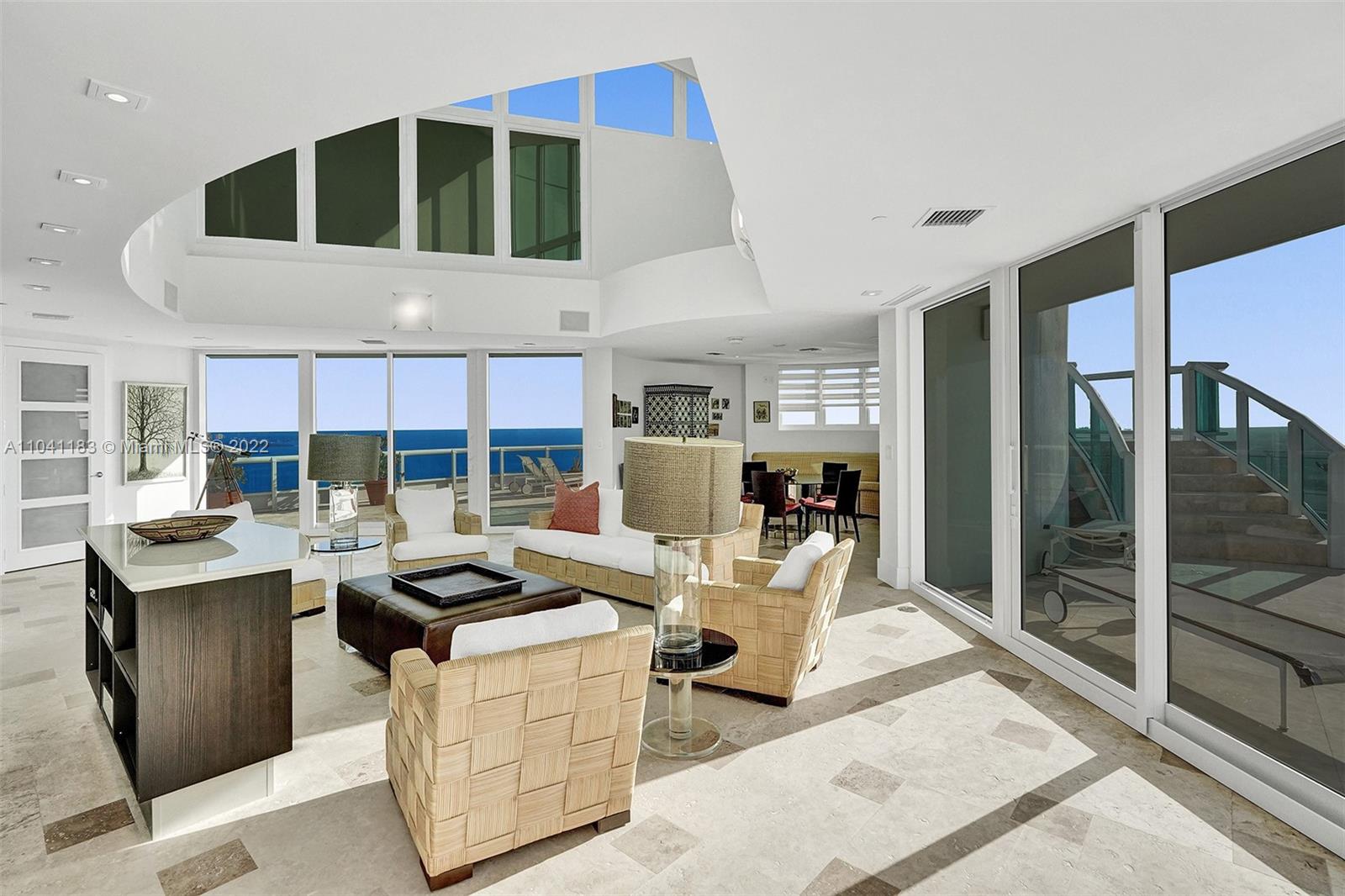 SANTA MARIA CONDO - Residential