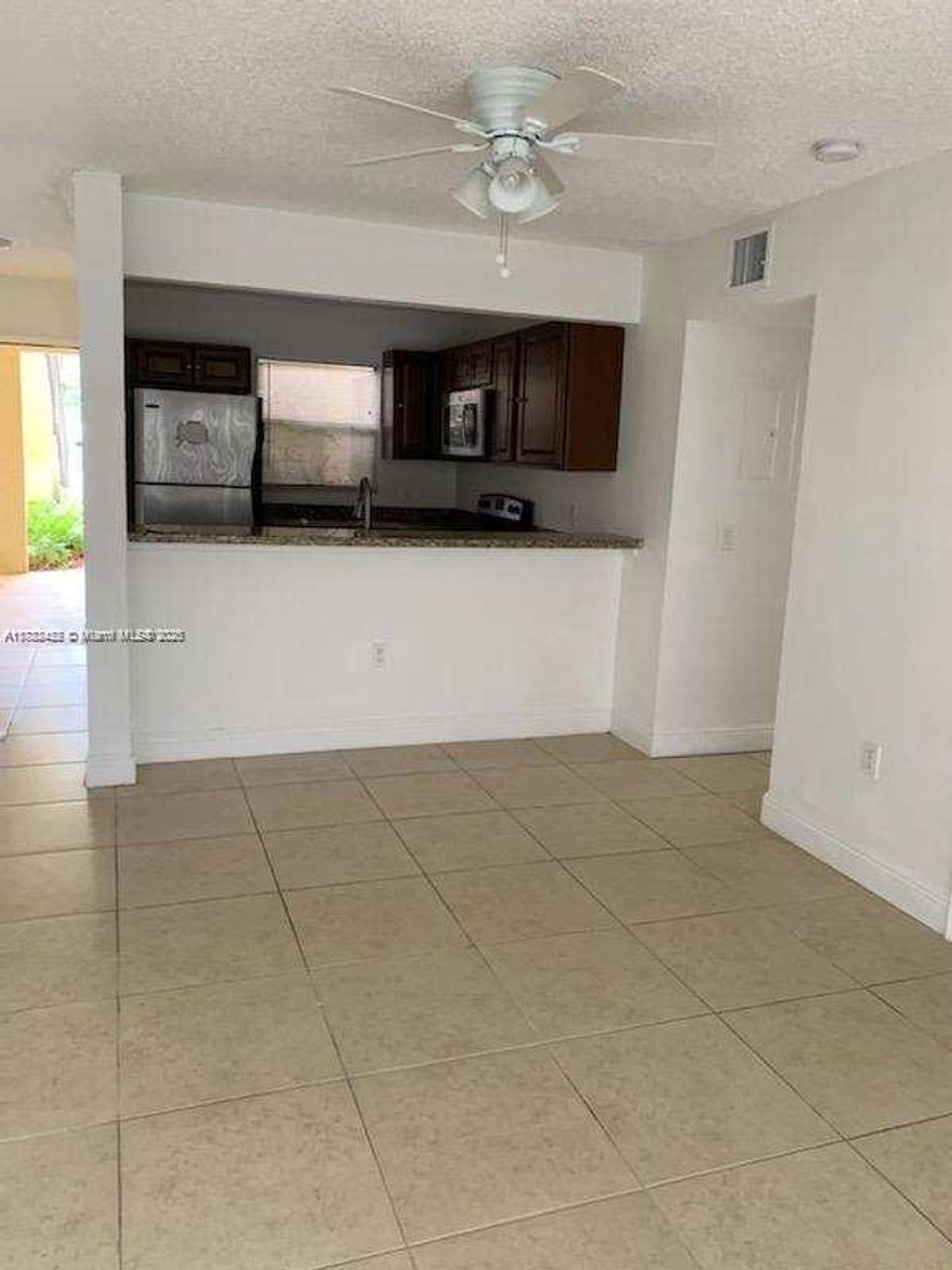 BEAUTIFULLY RENOVATED 2/2 UNIT WITH STAINLESS STEEL APPLIANCES IN THE HEART OF WEST PALM. GREAT LOCATION! QUIET NEIGHBORHOOD. COMMUNITY OFFERS CLUBHOUSE, LARGE POOL AND TENNIS! TENANT OCCUPIED ON A MONTH TO MONTH BASIS PAYING $1850/MONTH.NO SHORT SALE OR REO!
