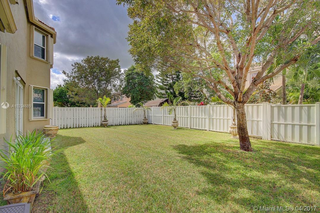 RIVIERA ISLES II - Residential