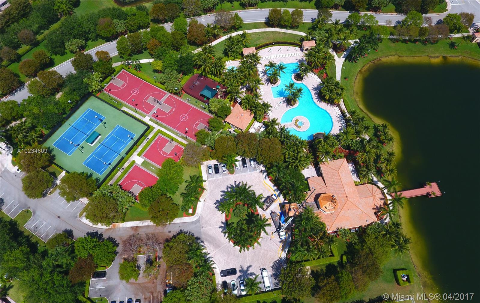 RIVIERA ISLES II - Residential