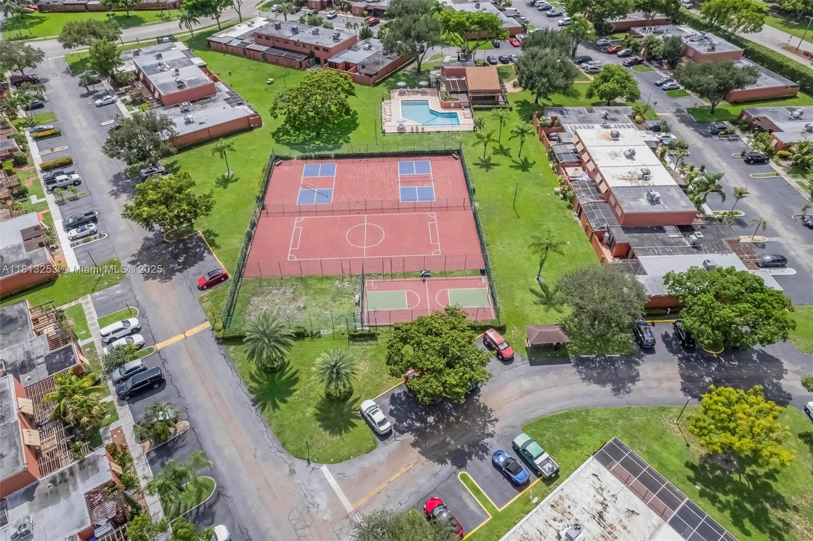 EVERGLADES SUGAR & LAND C - Residential