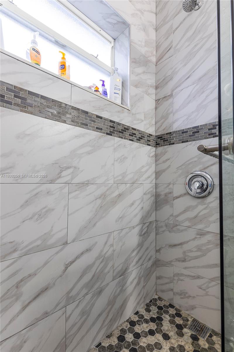 PALM AVE HIGHLANDS - Residential