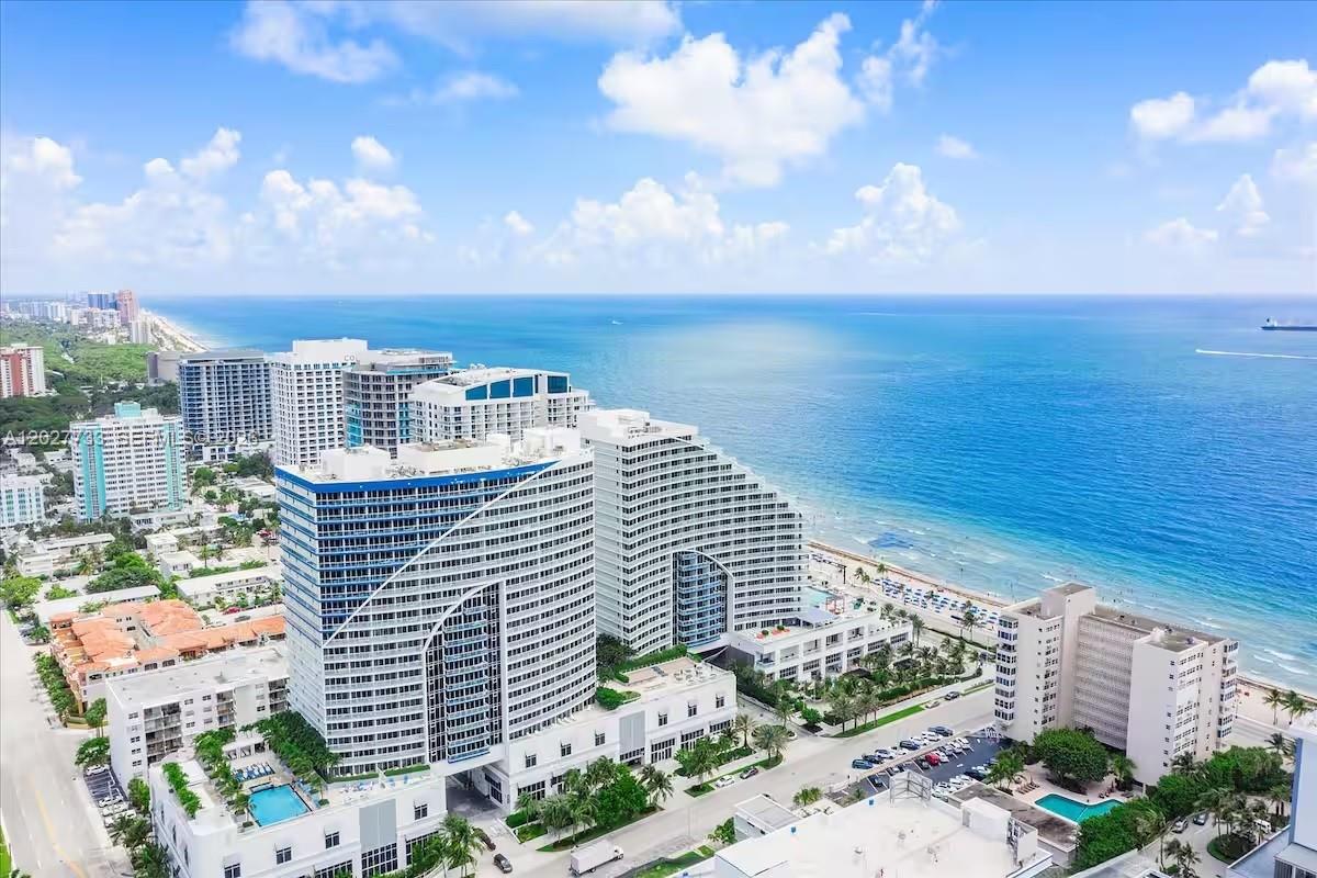 3101 Bayshore Dr 1205