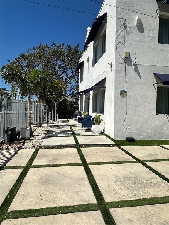 PRINCESS PARK - Residential Lease