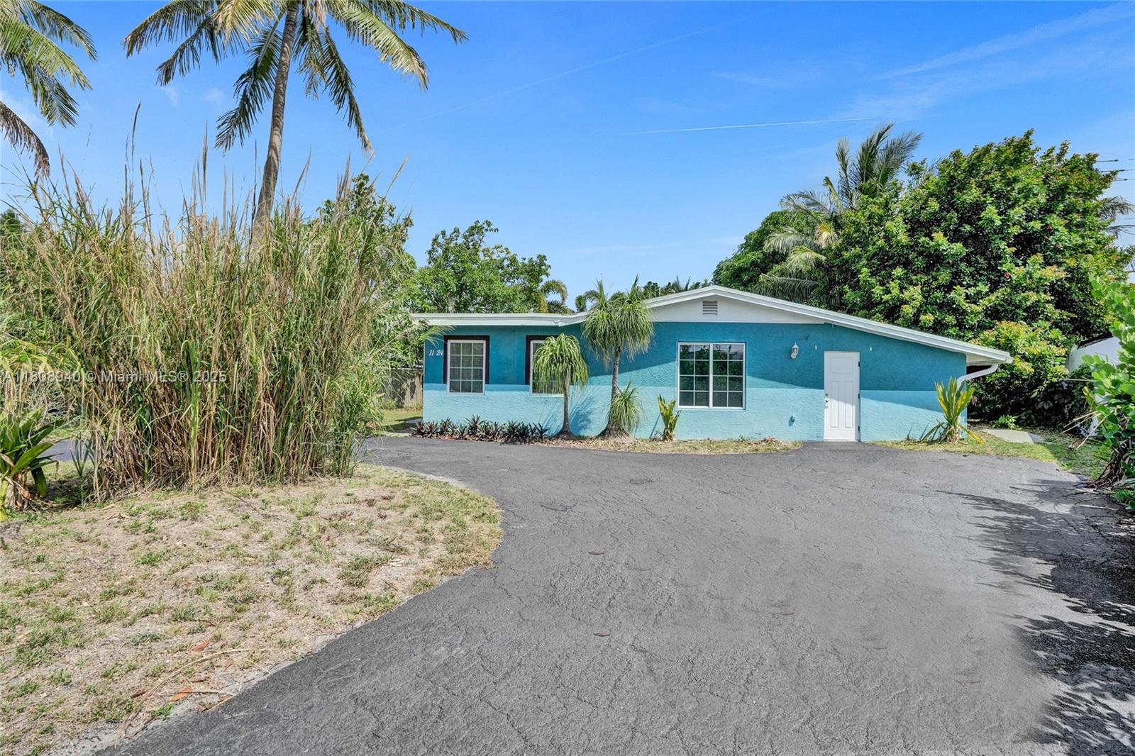 LAUDERDALE VILLAS - Residential Lease