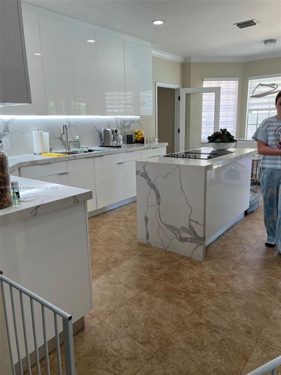 LAKE POINTE SEC 6 - Residential