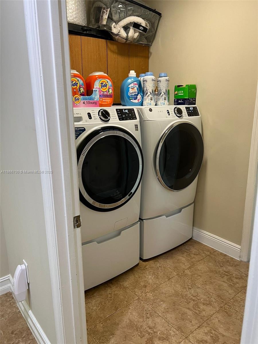 LAKE POINTE SEC 6 - Residential