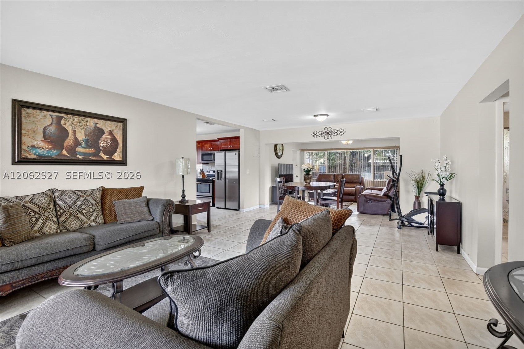 3221 Auburn Blvd