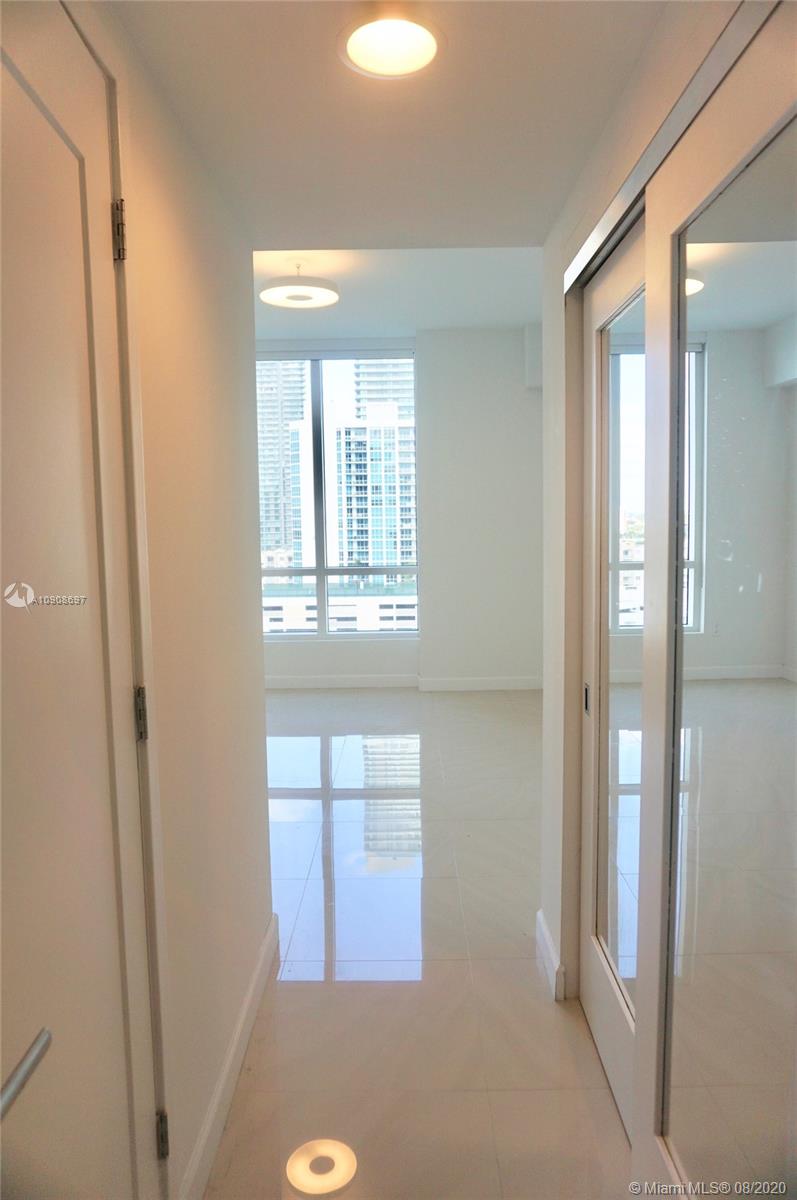 THE CRIMSON CONDOMINIUM - Residential Lease
