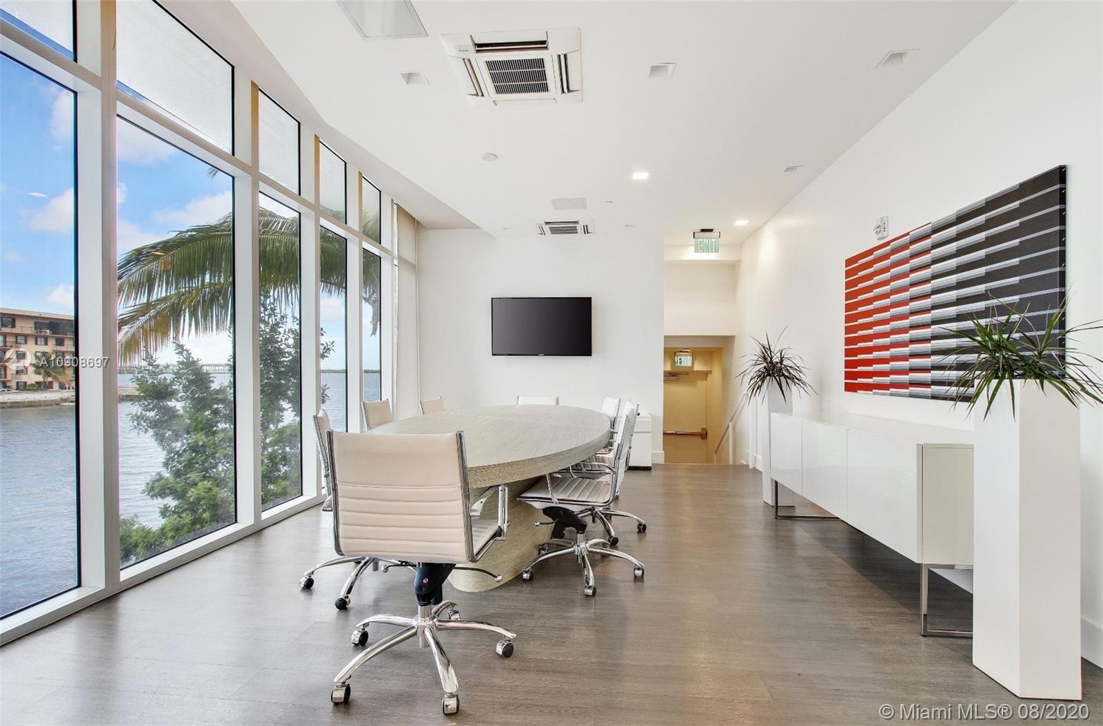 THE CRIMSON CONDOMINIUM - Residential Lease