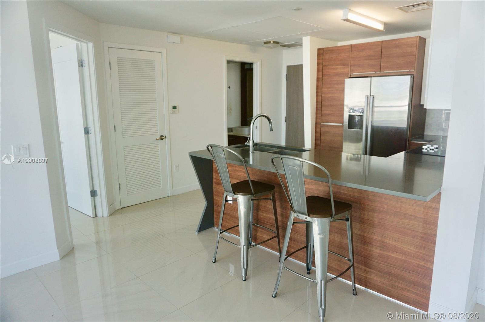 THE CRIMSON CONDOMINIUM - Residential Lease