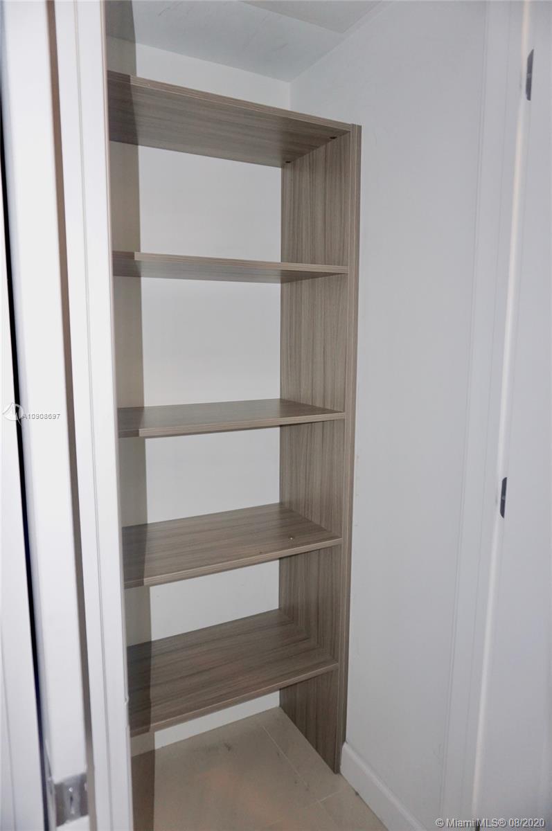 THE CRIMSON CONDOMINIUM - Residential Lease