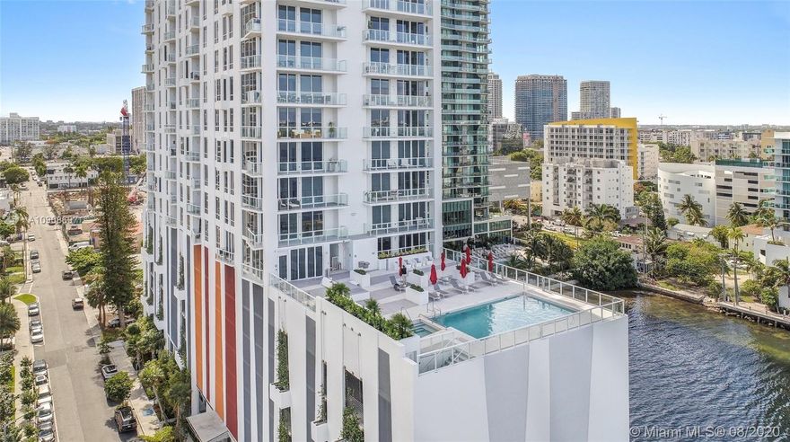 GORGEOUS 1BED/1BATH UNIT WITH HIGH END LUXURY FINISHES SUCH AS BOSH APPLIANCES, ROLLER SHADES, MARBLE BATHROOMS, SPACIOUS CLOSETS, NEW FLOORING, FULL SIZE WASHER/DRYER. BEAUTIFUL BAY AND CITY VIEWS IN A LEED SILVER CERTIFIED BUILDING WITH ENERGY EFFICIENT A/C SYSTEM AND WATER HEATER. ENJOY THIS BOUTIQUE STYLE BUILDING WITH FREE ELECTRIC CAR CHARGING STATIONS, POOL, SPA, GYM, CYBER CAFE, THEATRE AND BUSINESS ROOM. EXCELLENT LOCATION IN BOOMING EDGEWATER RIGHT BY THE INTRACOASTAL BAY WITH A BEAUTIFUL PRIVATE BOARDWALK. LOCATED A FEW MINUTES FROM WYNWOOD, MIDTOWN AND DESIGN DISTRICT FOR SHOPPING AND MANY RESTAURANTS. 1st MONTH AND SECURITY DEPOSIT ONLY! PETS MAY REQUIRE ADDITIONAL DEPOSIT. SEE BROKER REMARKS.