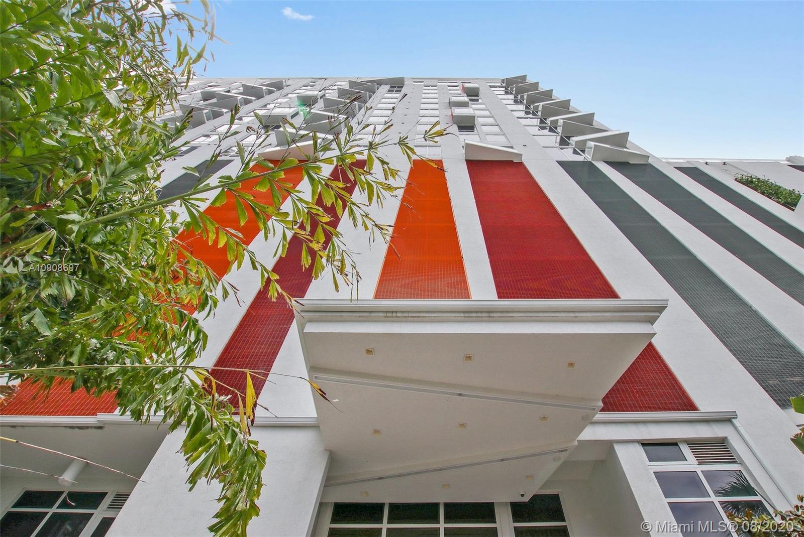 THE CRIMSON CONDOMINIUM - Residential Lease