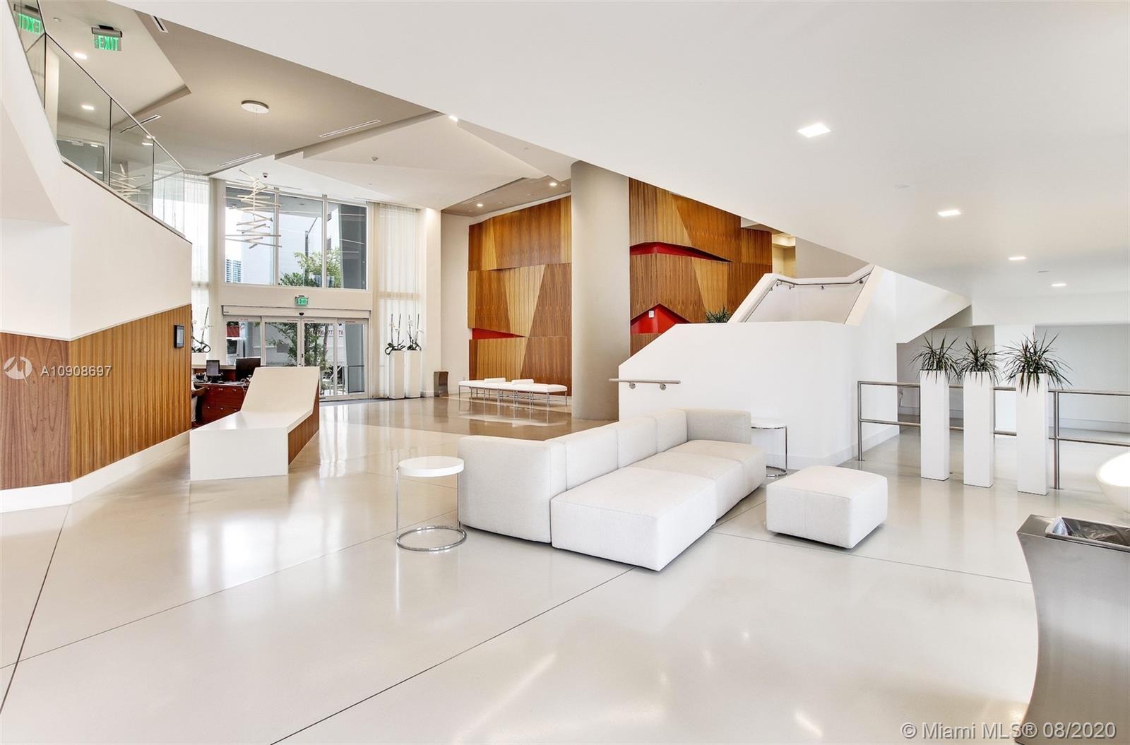 THE CRIMSON CONDOMINIUM - Residential Lease