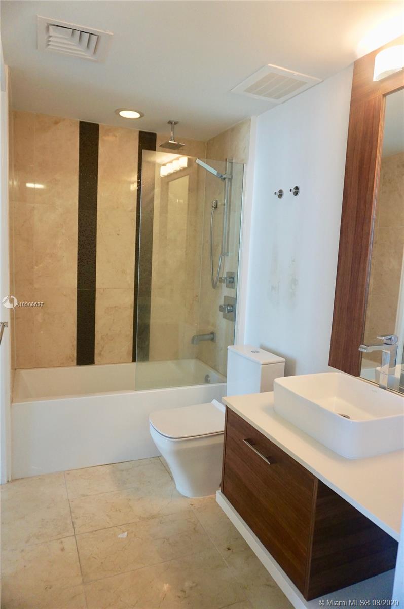 THE CRIMSON CONDOMINIUM - Residential Lease