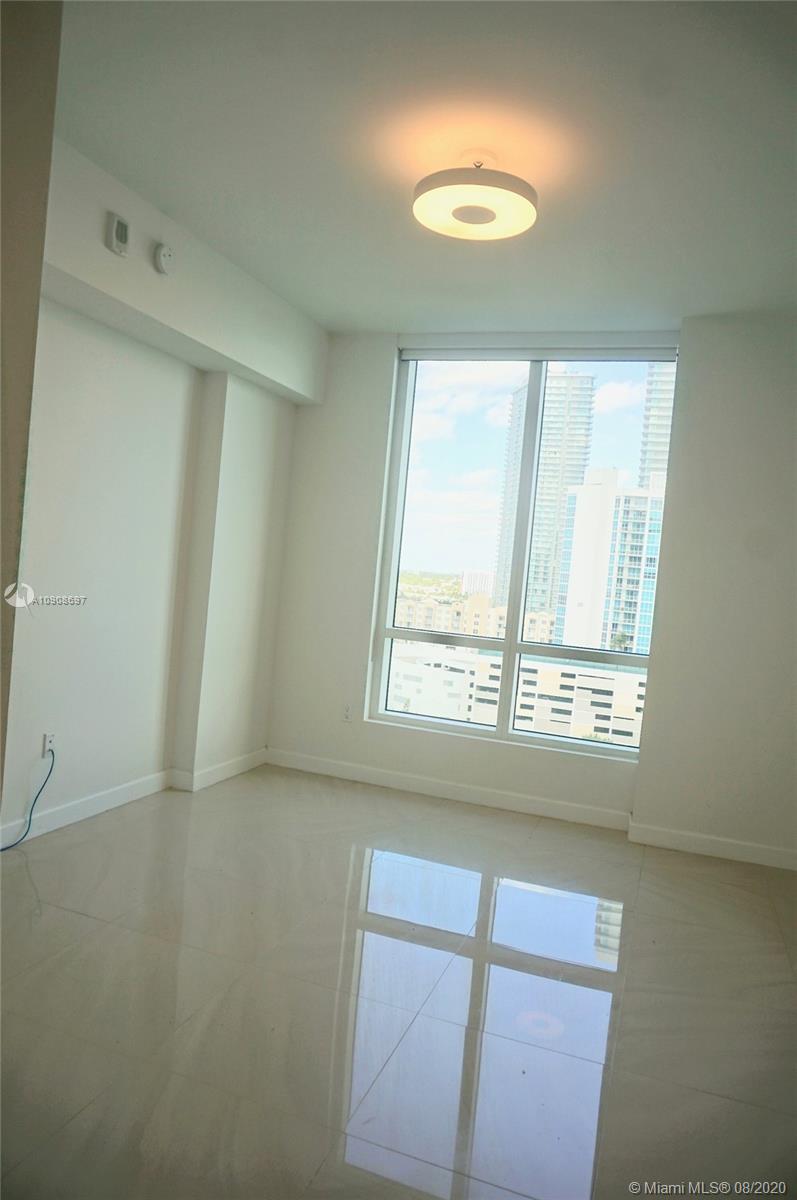 THE CRIMSON CONDOMINIUM - Residential Lease