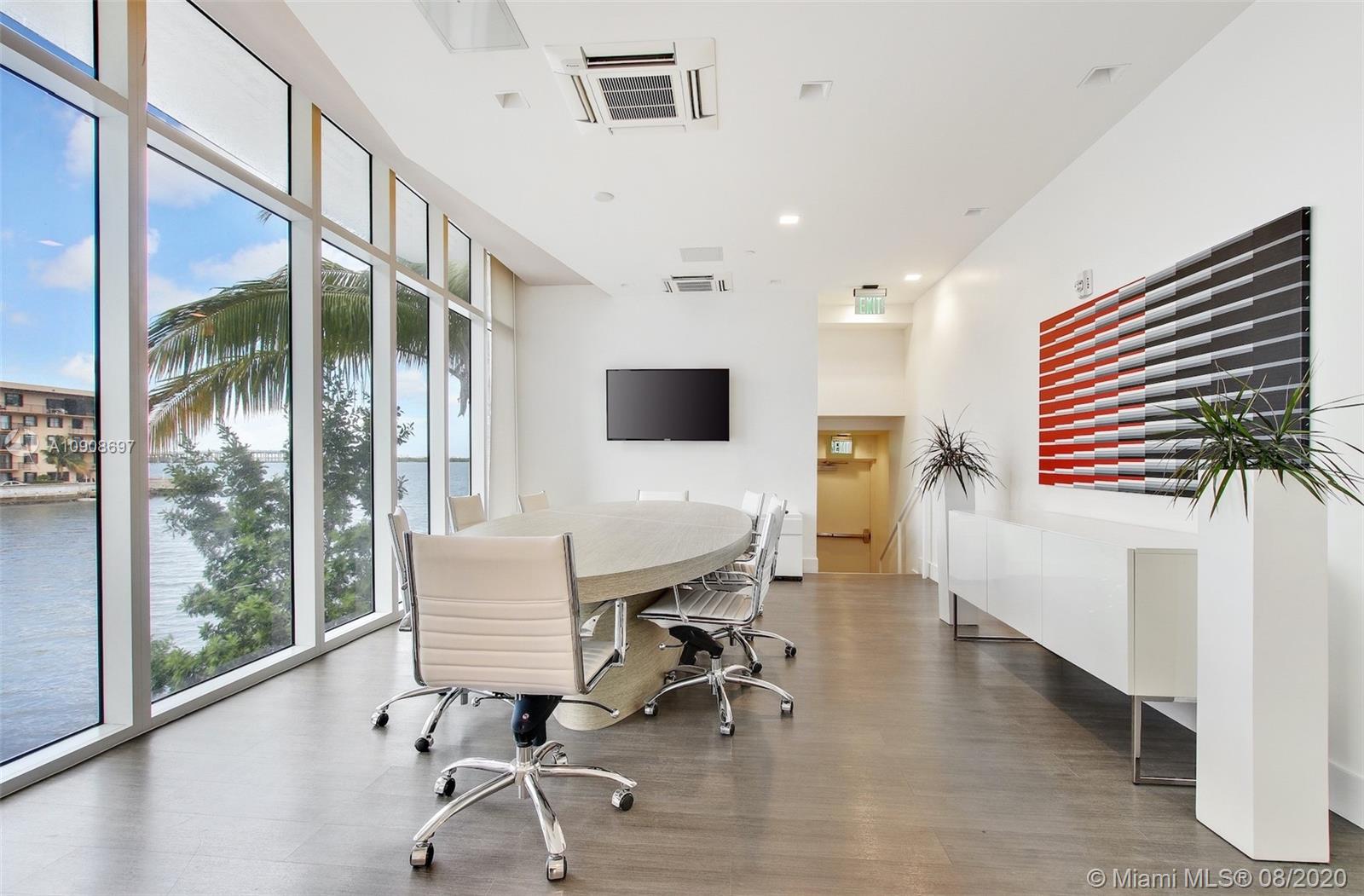 THE CRIMSON CONDOMINIUM - Residential Lease