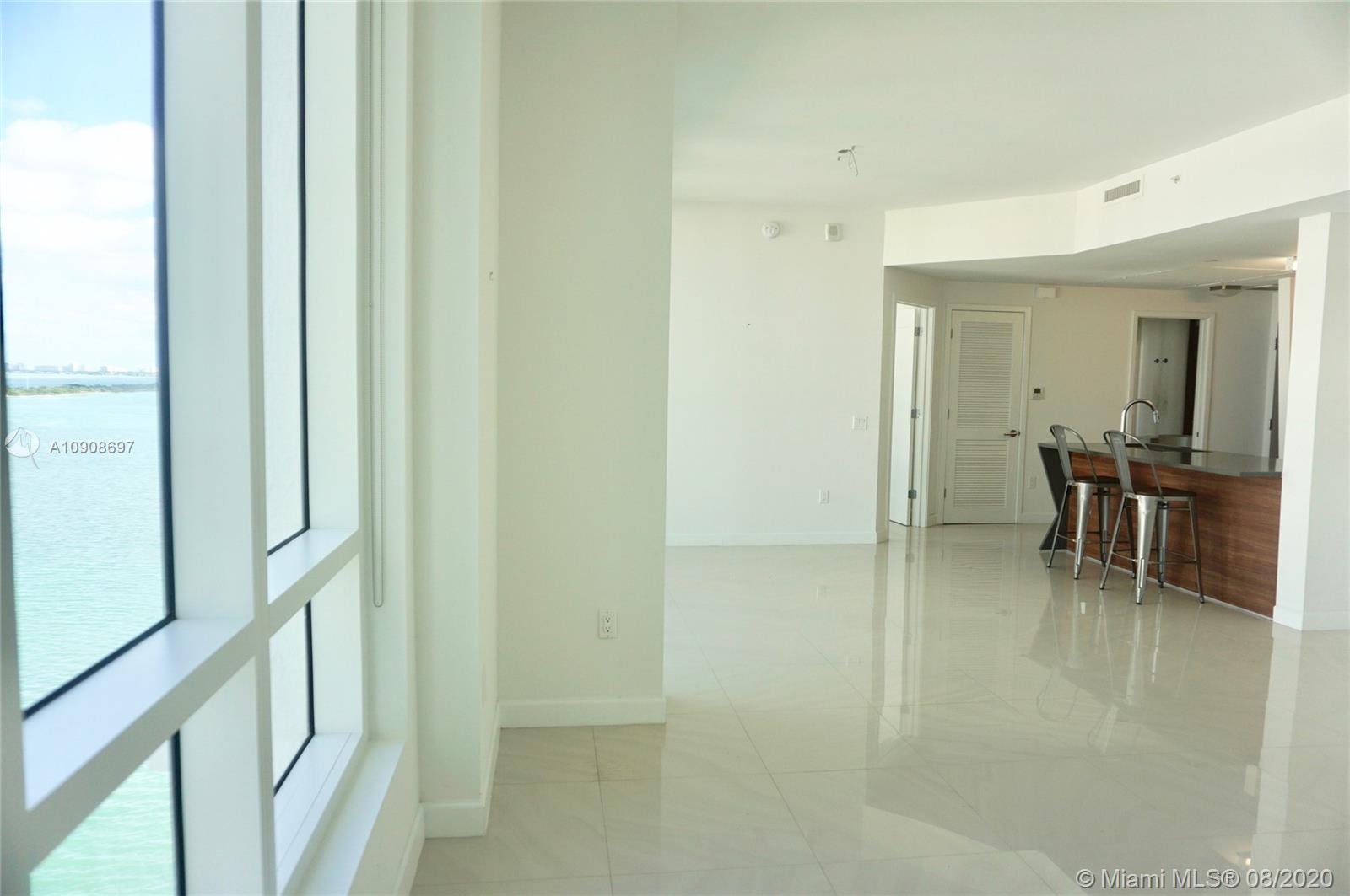 THE CRIMSON CONDOMINIUM - Residential Lease
