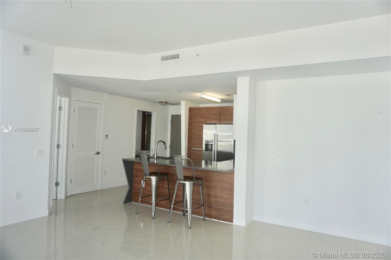 THE CRIMSON CONDOMINIUM - Residential Lease
