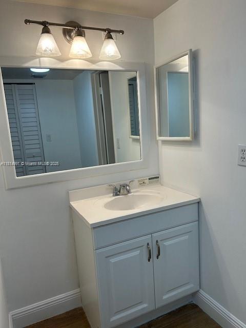 BISCAYA IV CONDO - Residential