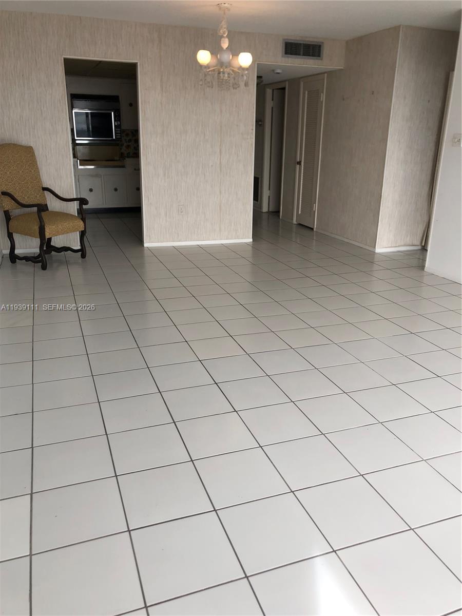 DEL PRADO MARINA - Residential