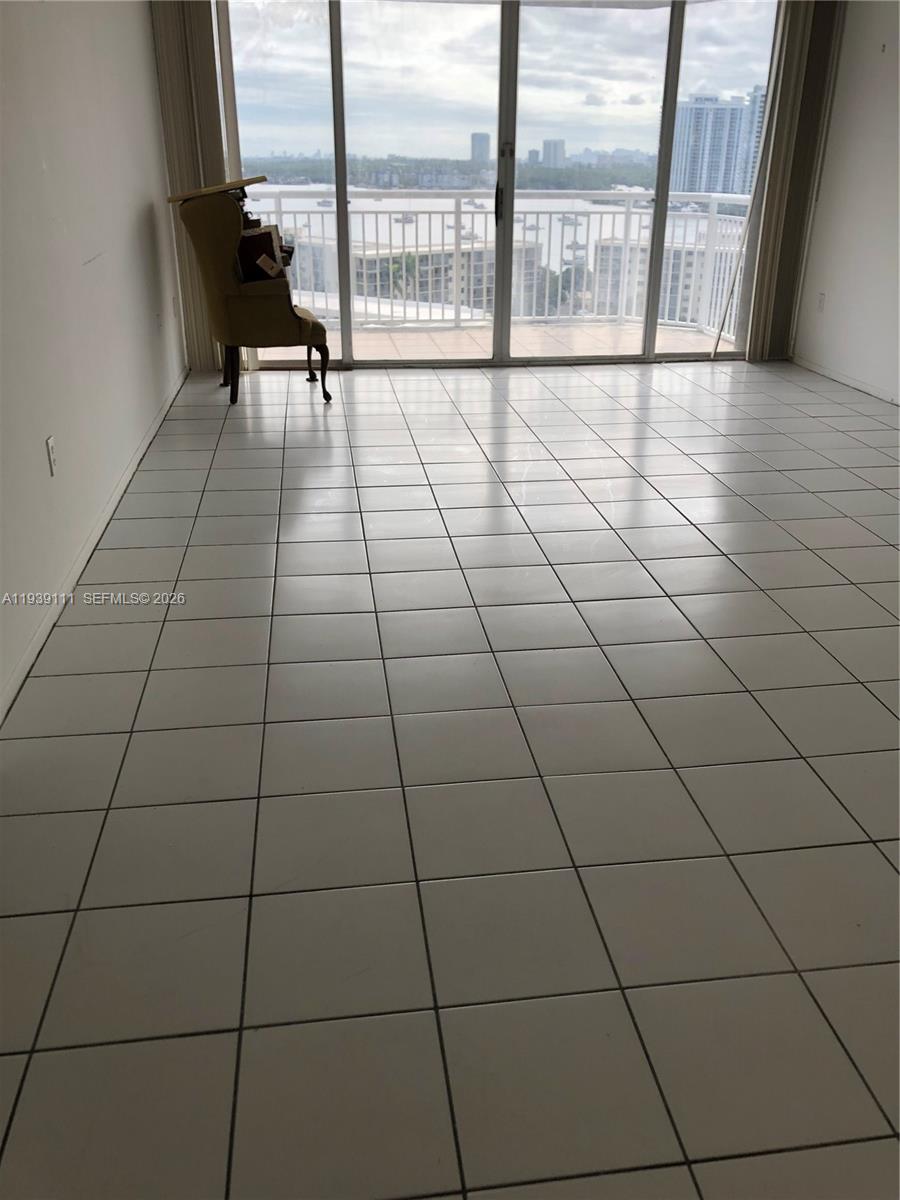 18011 Biscayne Blvd 1403