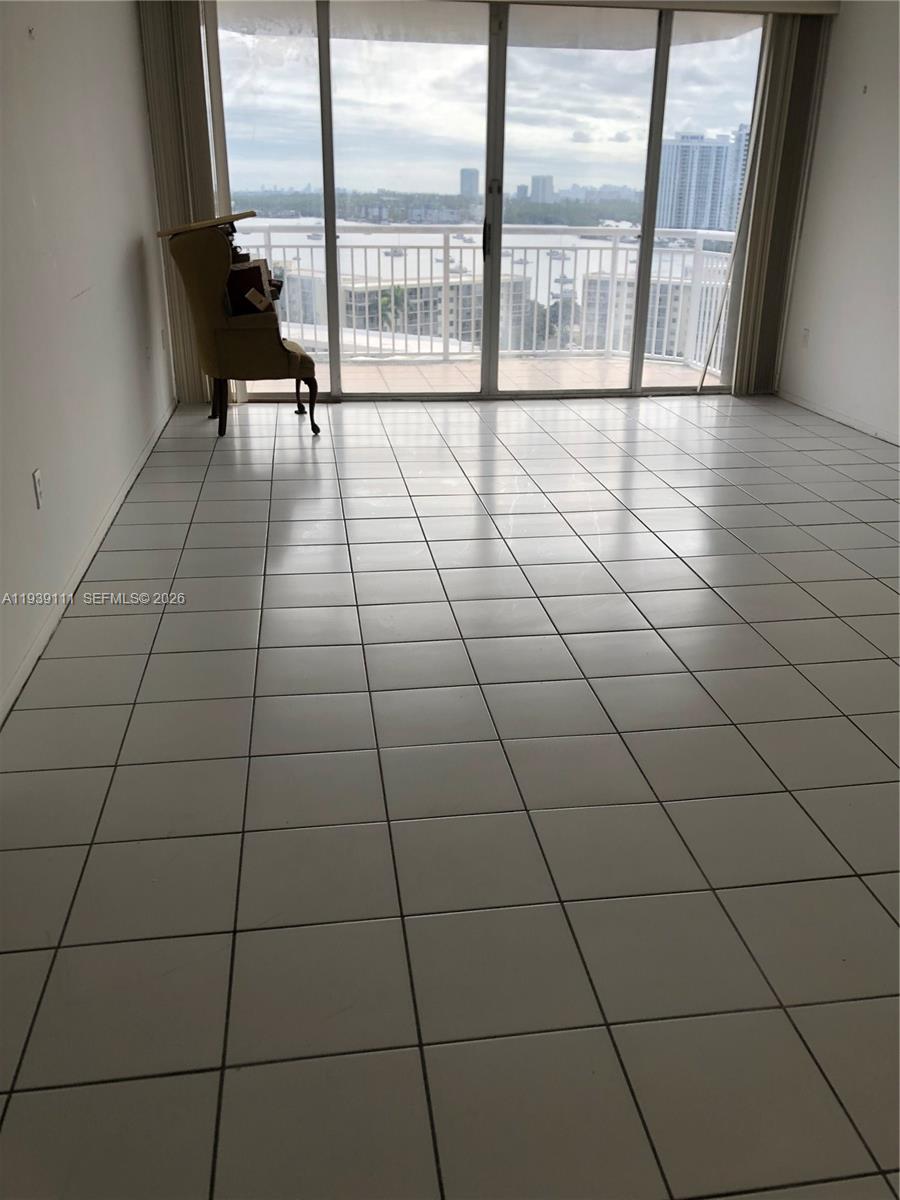 DEL PRADO MARINA - Residential