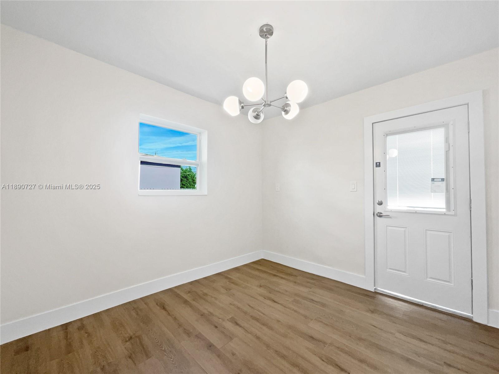 BISCAYNE RIVER GARDENS - Residential