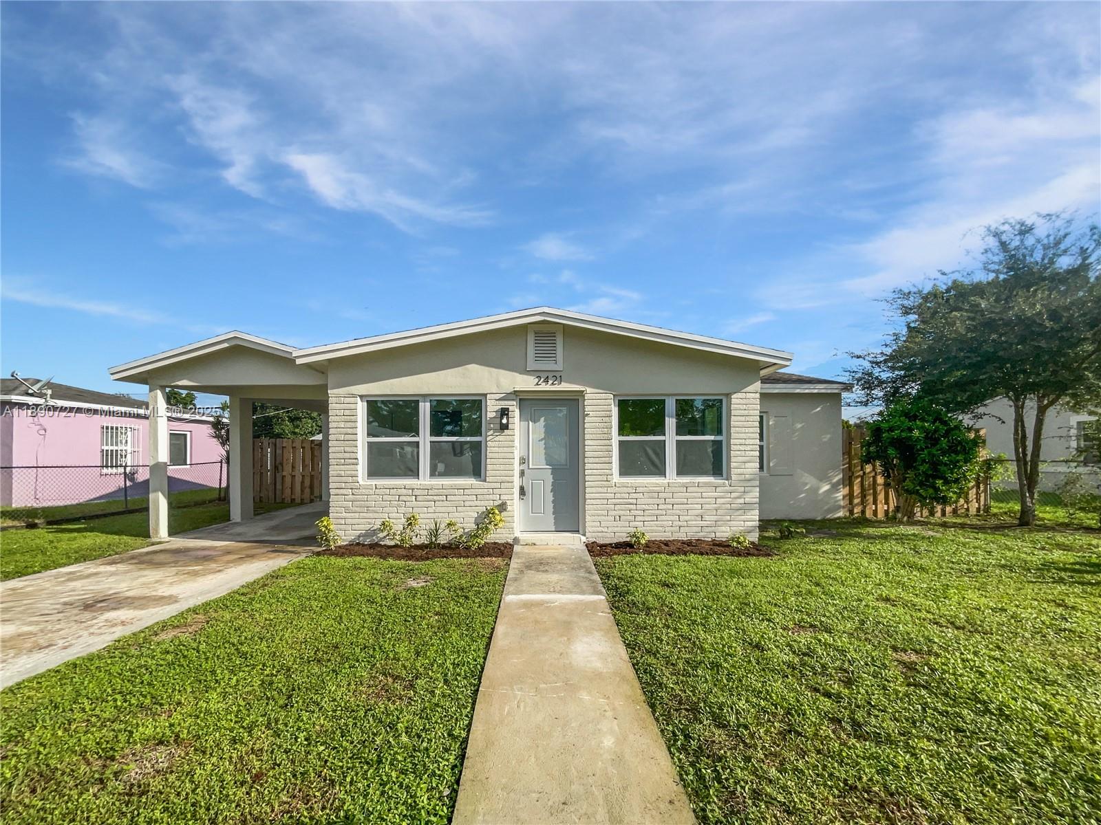 BISCAYNE RIVER GARDENS - Residential