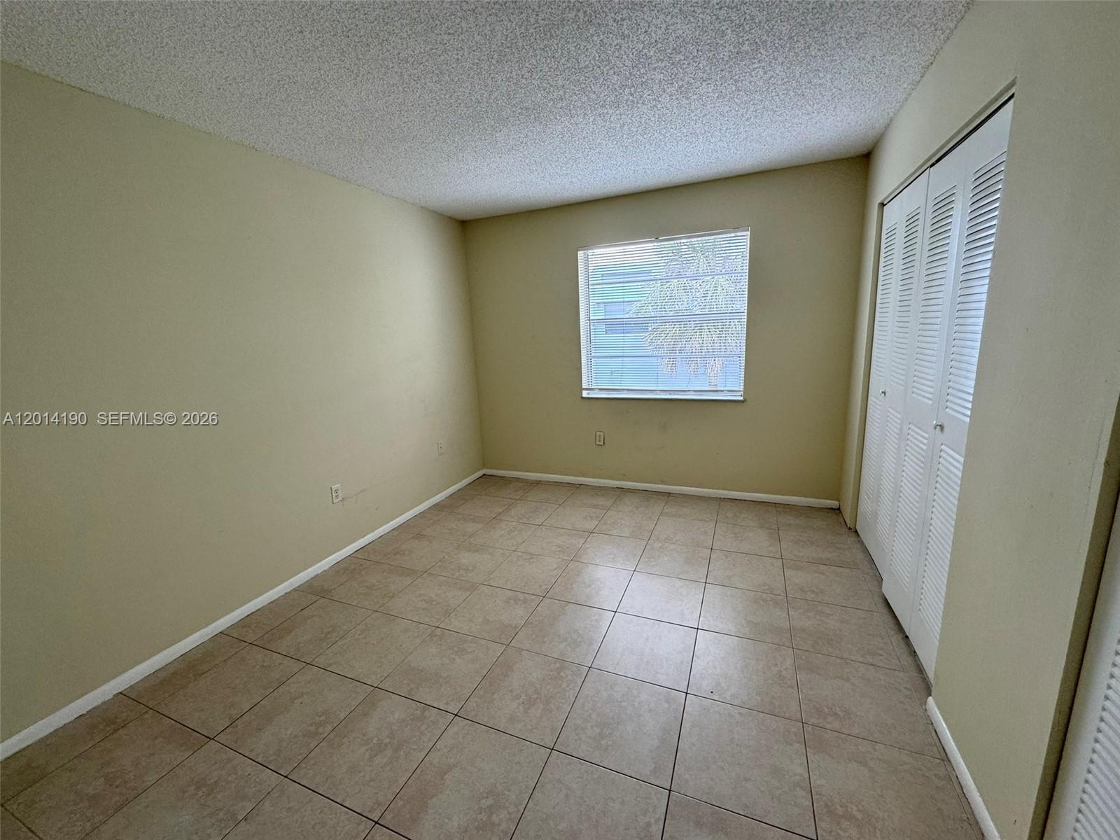 CLEAR LAKE PALMS CONDO - Residential Lease