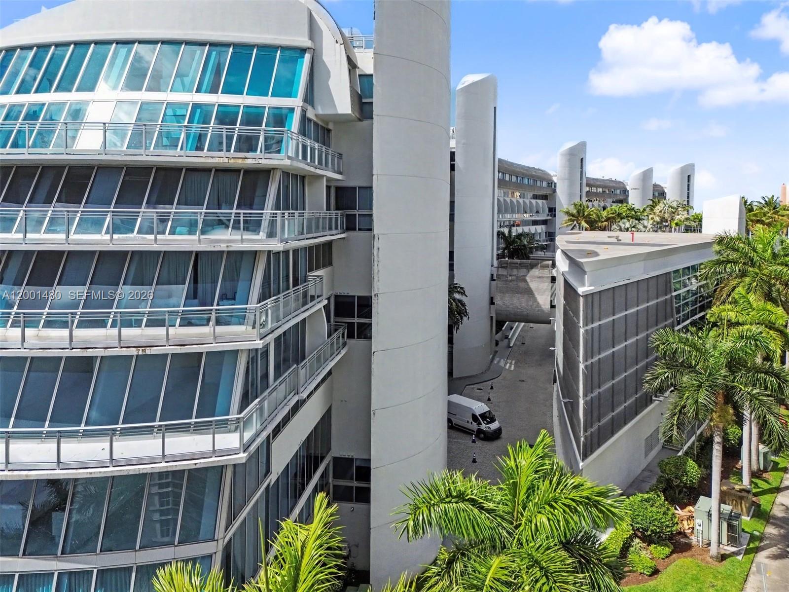 ARTECH RESIDENCES AT AVEN - Residential Lease