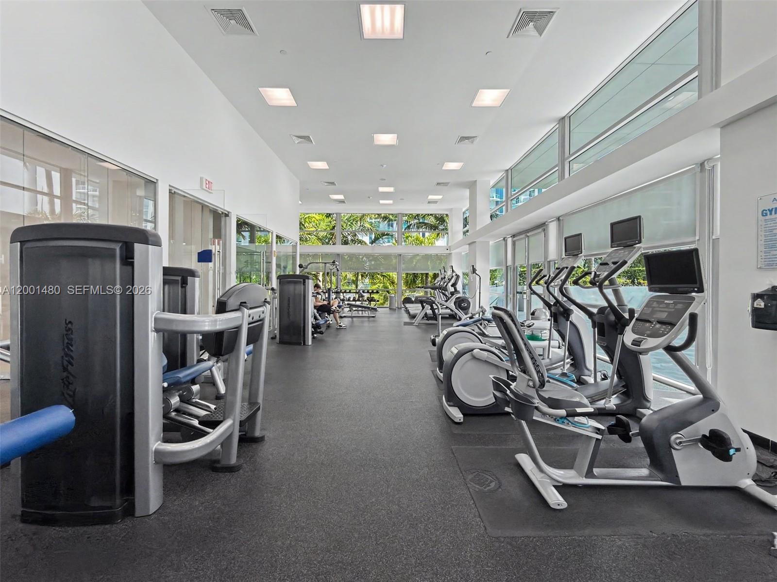 ARTECH RESIDENCES AT AVEN - Residential Lease