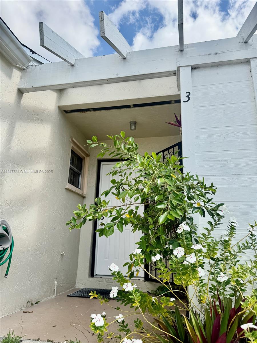 Rental Property at 807 Ne 214th Ln 3, Miami, Broward County, Florida - Bedrooms: 2 
Bathrooms: 2  - $2,300 MO.