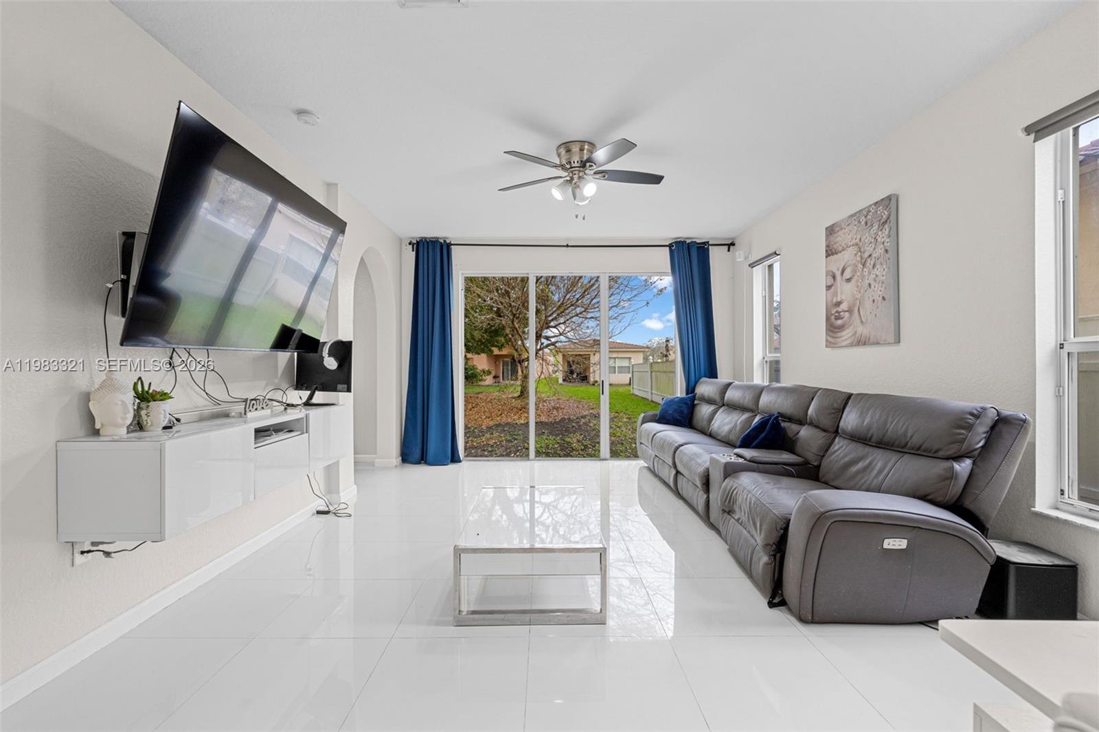 PORTOFINO POINTE - Residential