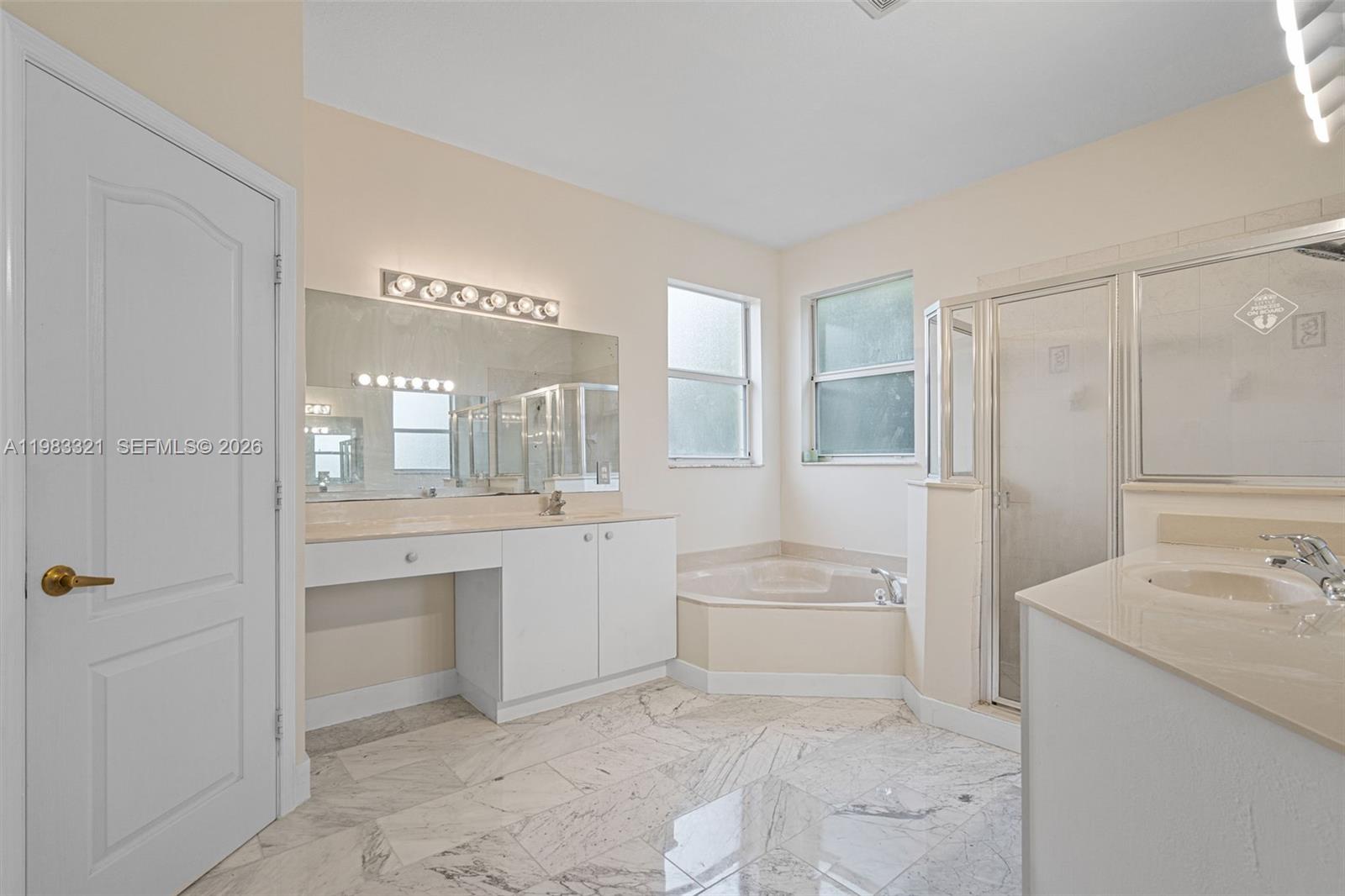 PORTOFINO POINTE - Residential