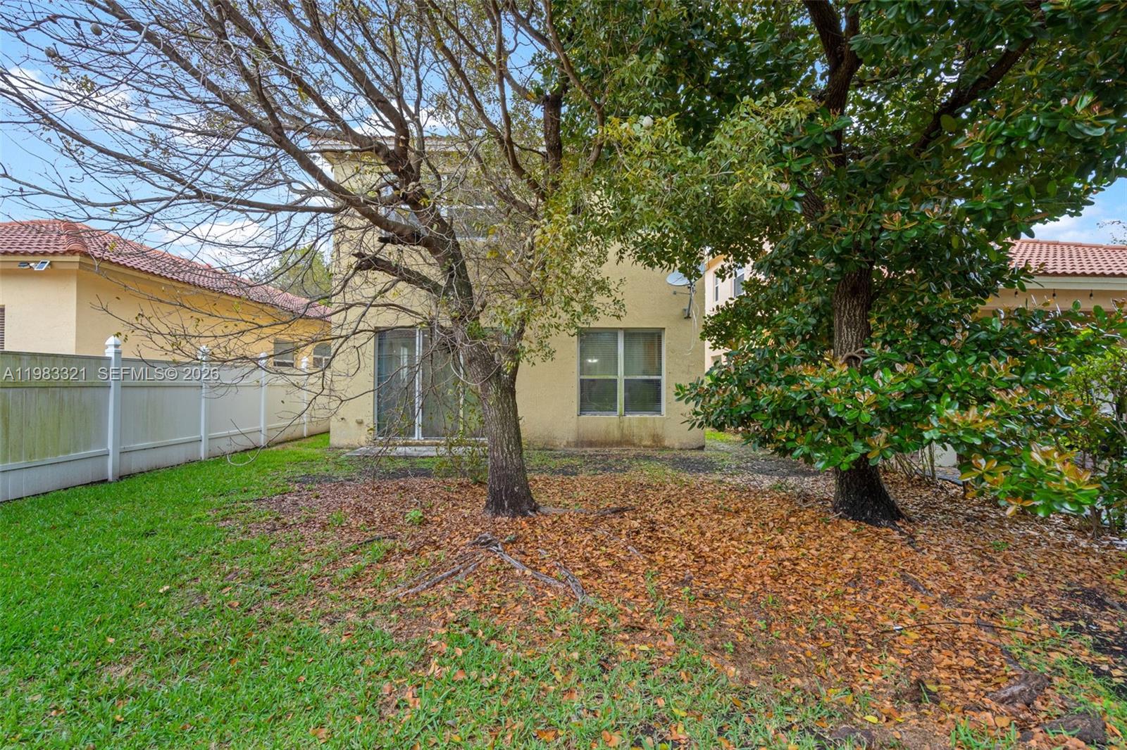 PORTOFINO POINTE - Residential